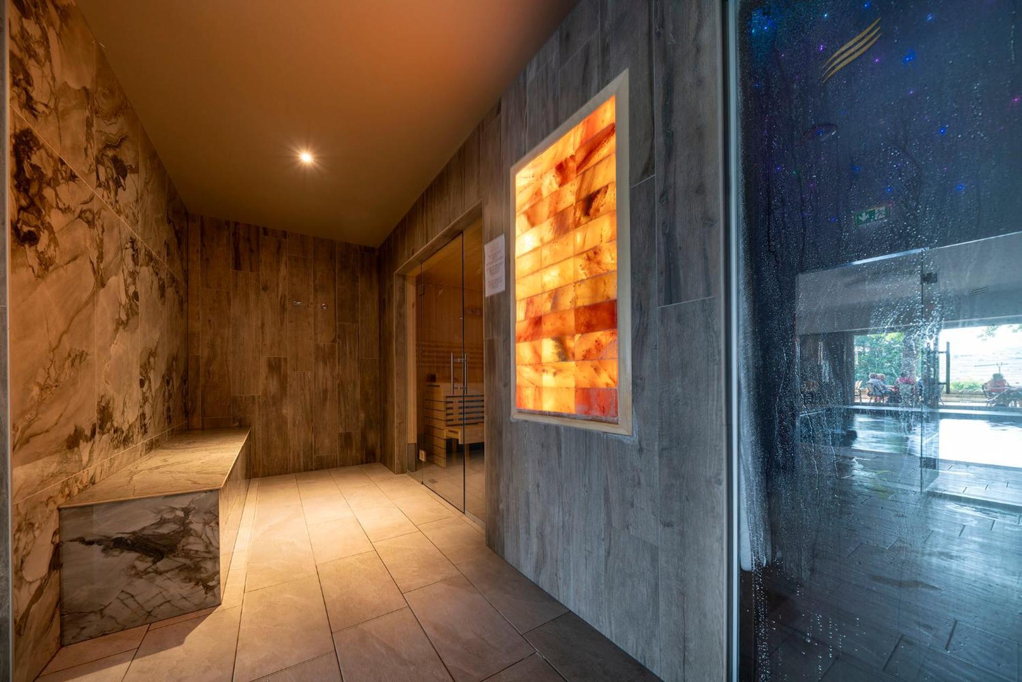 Hotel Munsch Restaurant & Wellness, Colmar Nord - Haut-Koenigsbourg 圣伊波利特 外观 照片